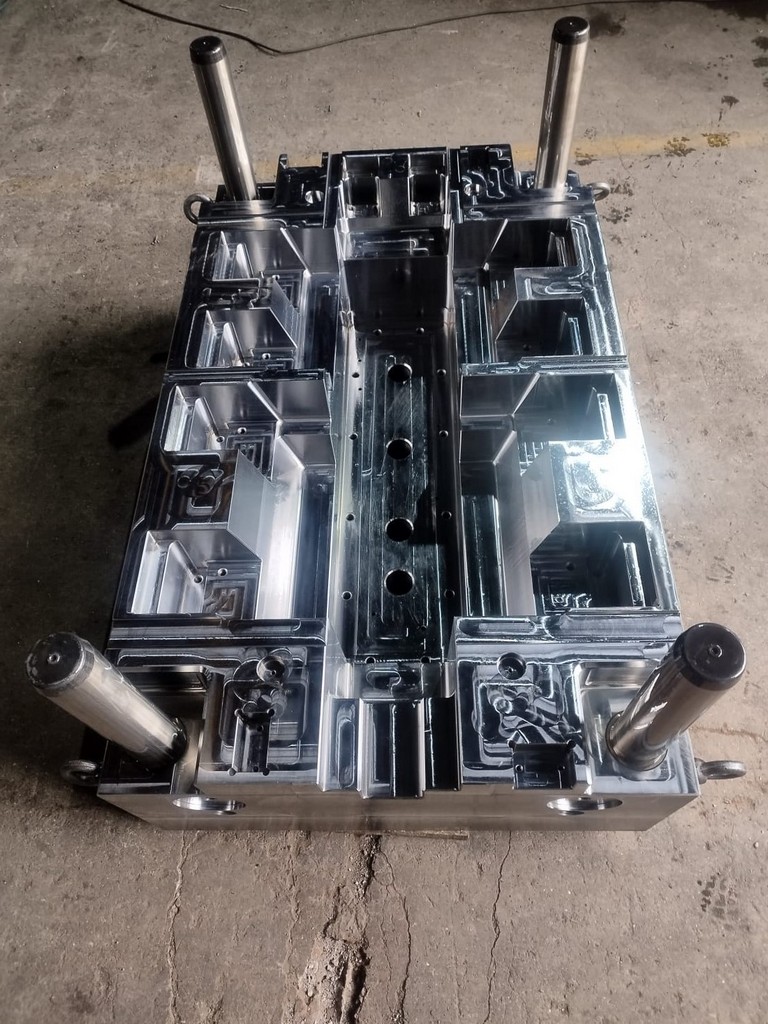 MOULD BASE