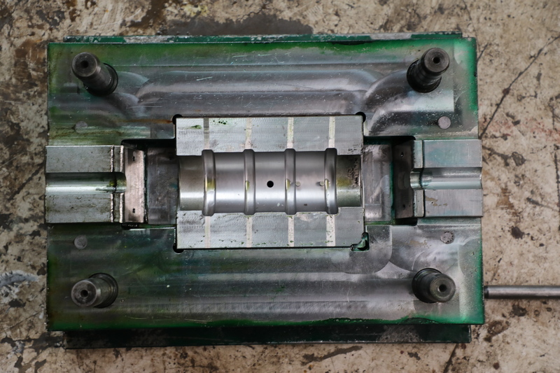 PLASTIC MOULD