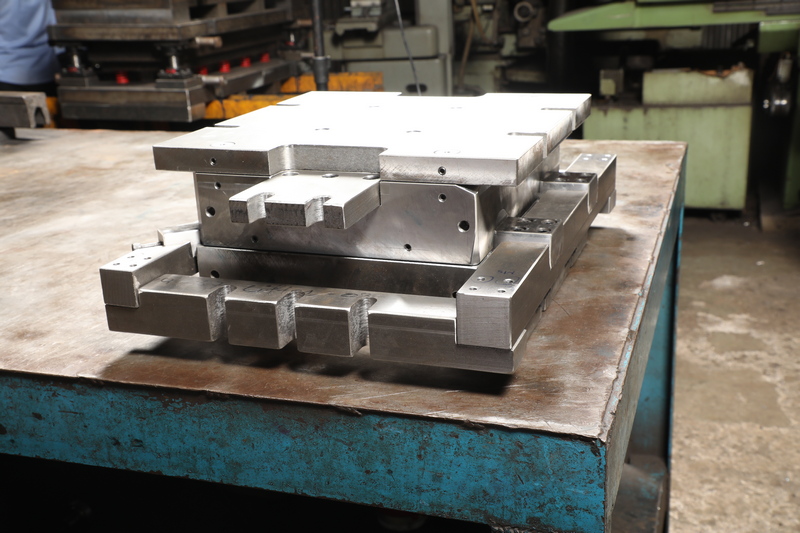 RUBBER MOULD
